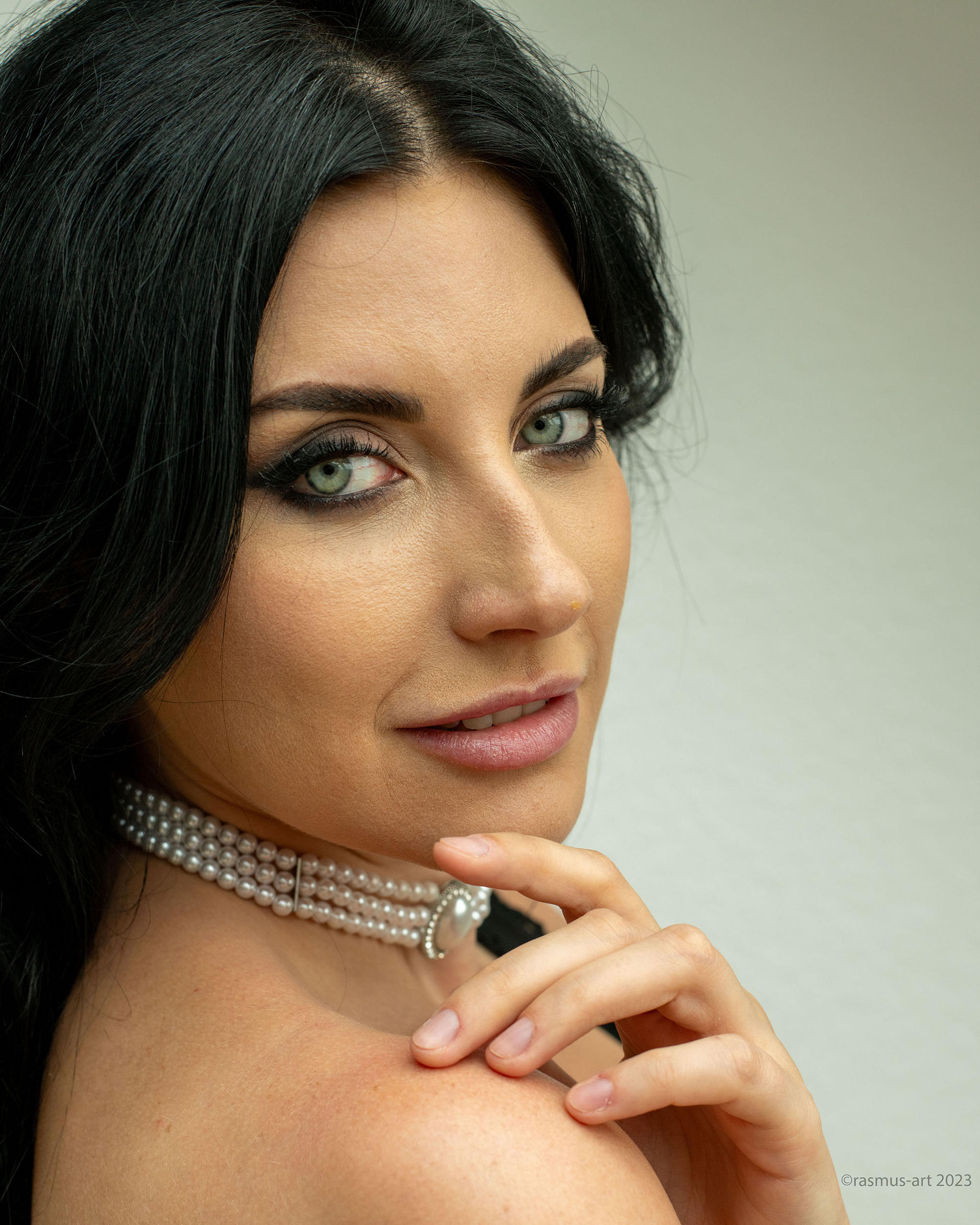 Cold Shoulder Deviantart Shows Cold Shoulder? by rasmus-art on DeviantArt