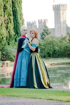 The queen and the princess of Arendelle