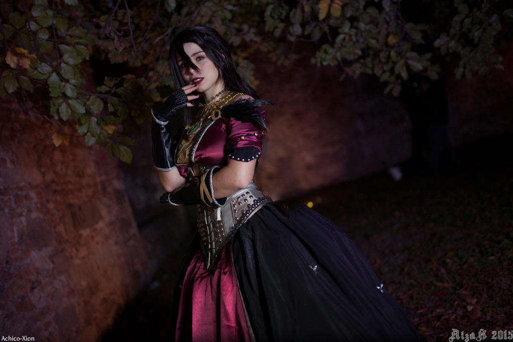 Well well, what have we here? - Morrigan cosplay