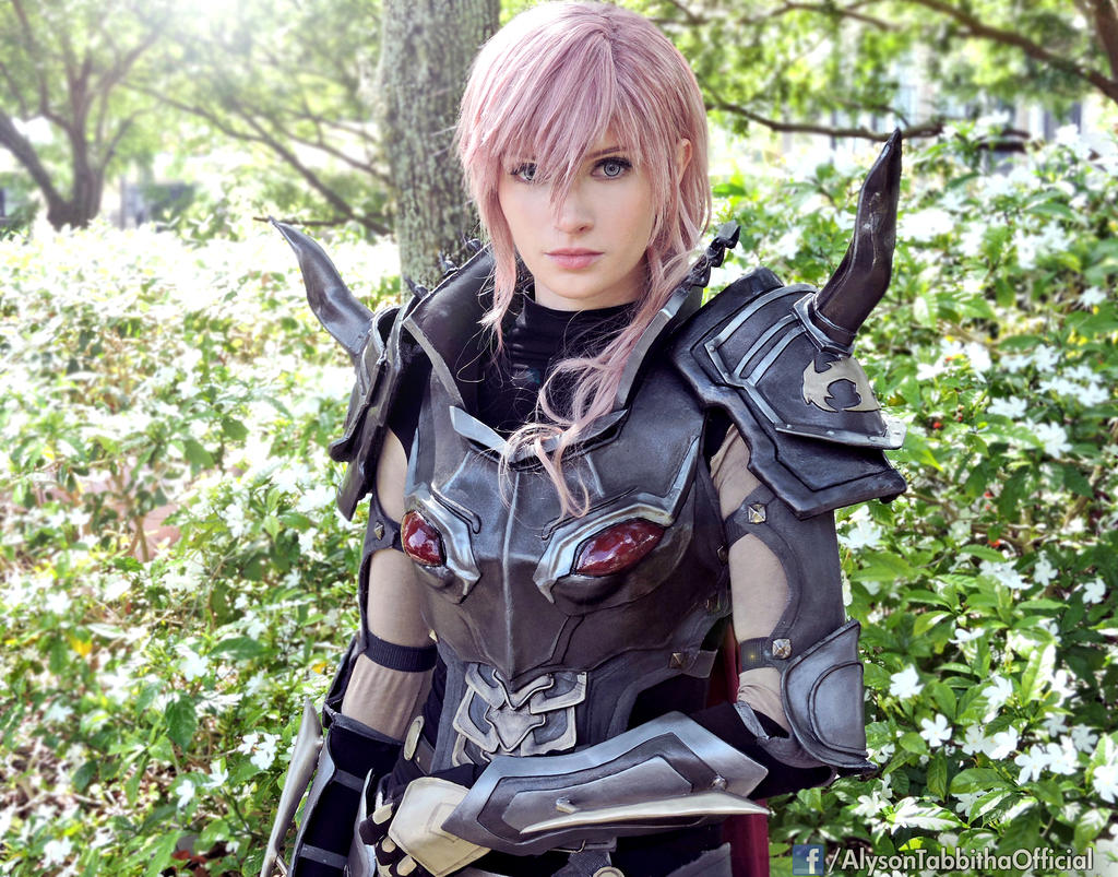 Lightning Returns Final Fantasy XIII Cosplay