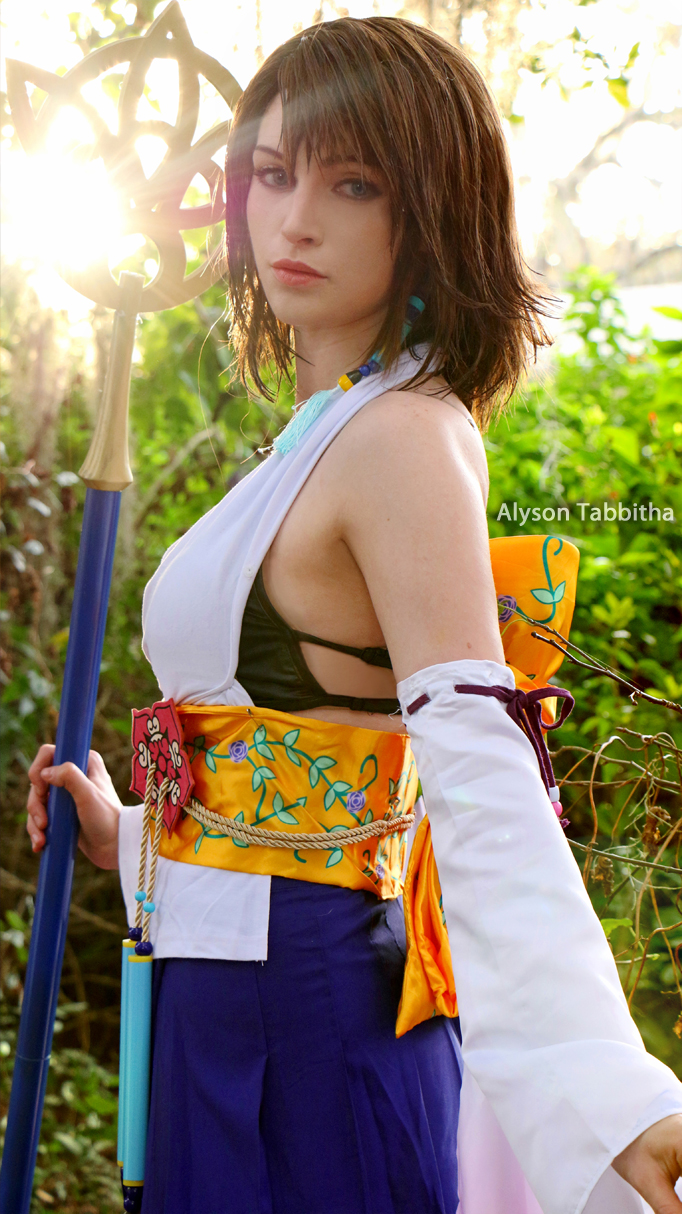 Summoner Yuna Cosplay by Alyson Tabbitha