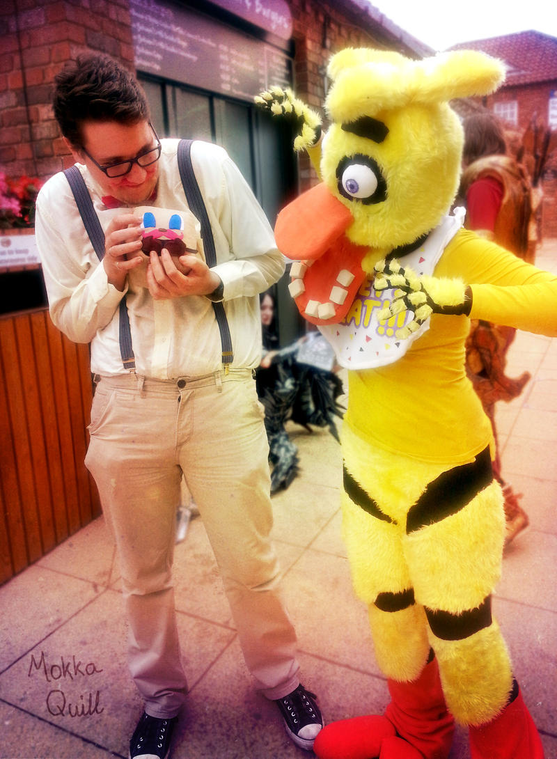 Chica Scares Wilford Warfstache