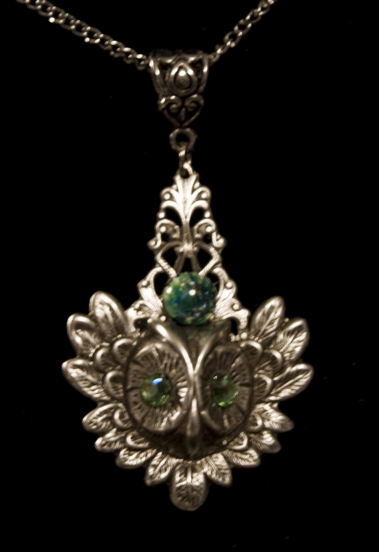 Flight of the Owl Pendant Green and Silver