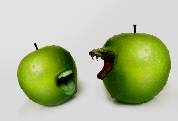 Apple vs Apple :D