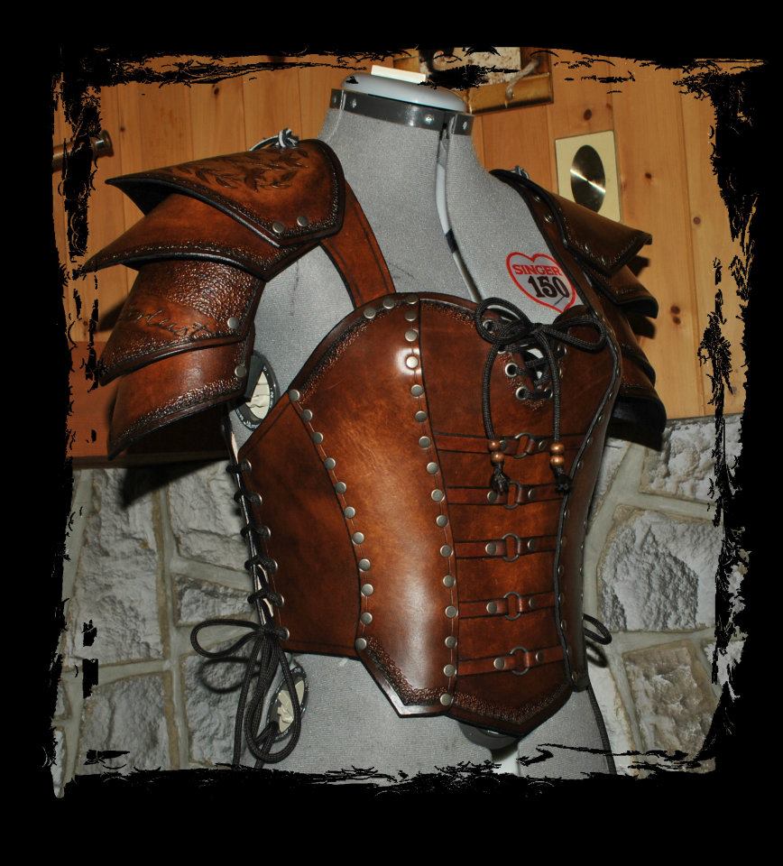 women leather armor