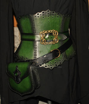 leather corser with belt pouch