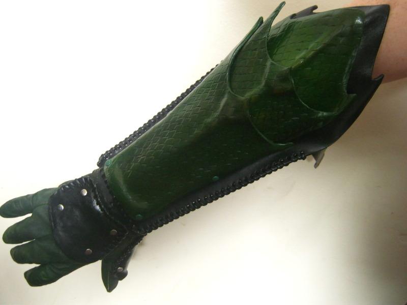 Dragonesque Vambrace WIP