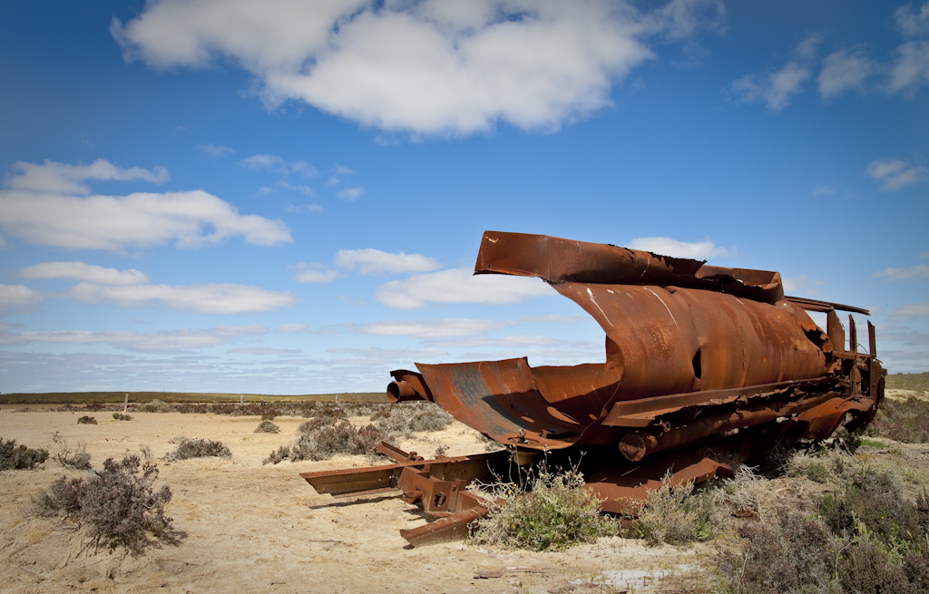 Raak Plain Truck Wreck by MartinBennet