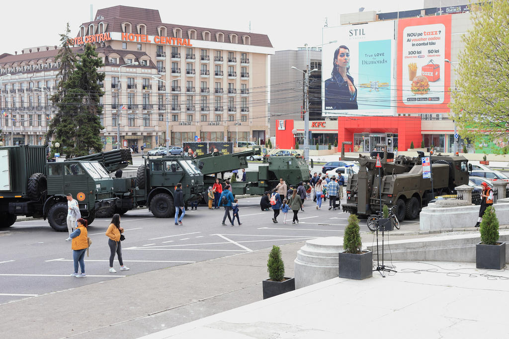Exhibition of military equipment in Ploiesti