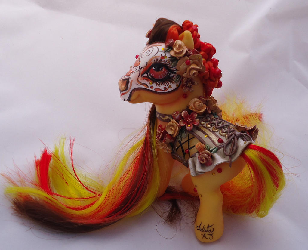 My little pony custom Dia de muertos Gabriela