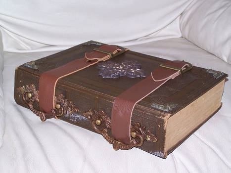 Wizard's Spell Book