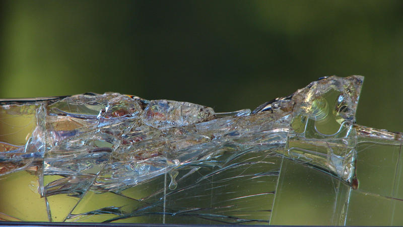 Broken Glass Edge