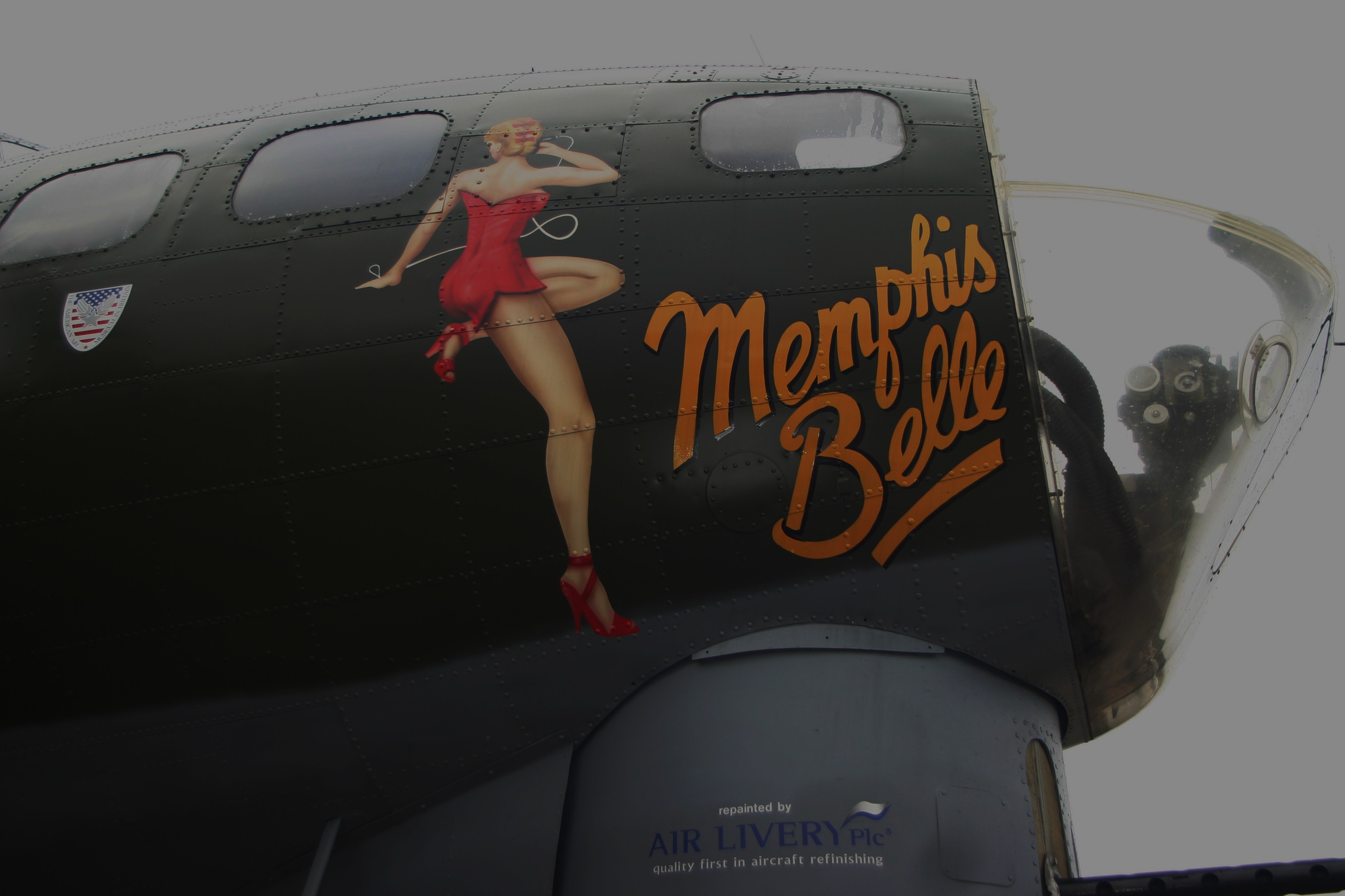 b17 nose art