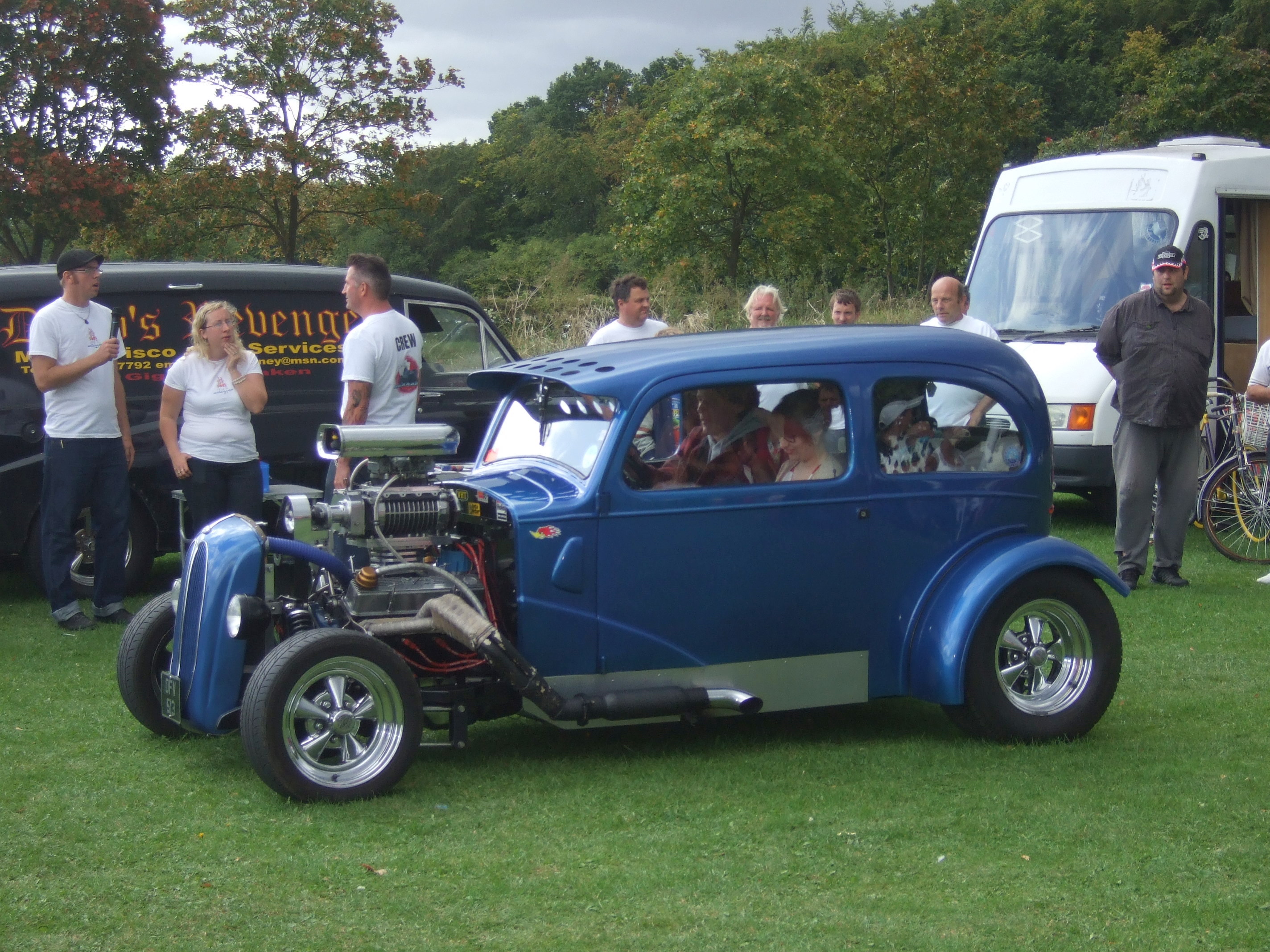 hot rod ford pop by Sceptre63 on DeviantArt hot rod ford pop by Sceptre63 on DeviantArt