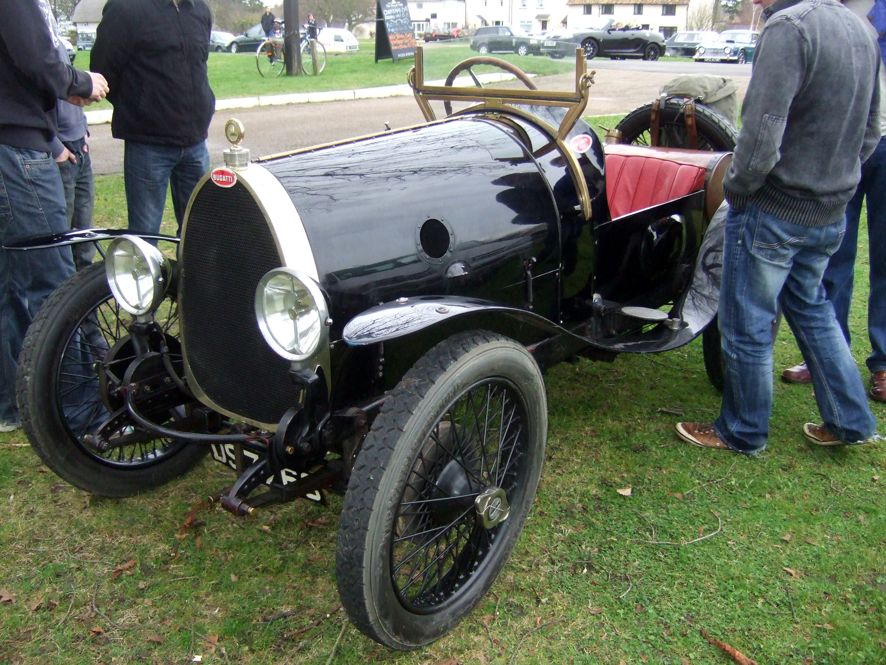 BUGATTI sports car