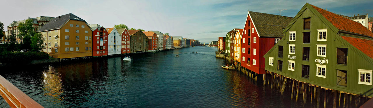 Trondheim II by kachahaha