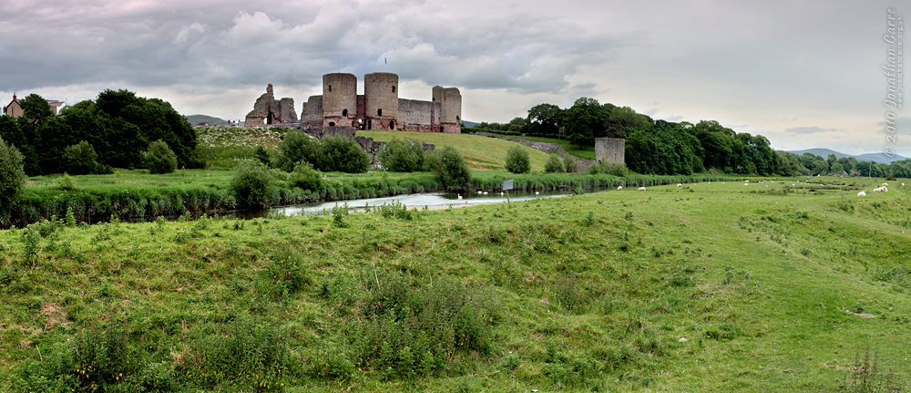 070610 Rhuddlan Castle pano