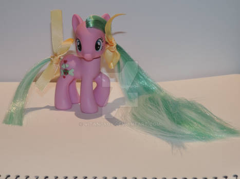 My Little Pony Custom : Twisty Treats