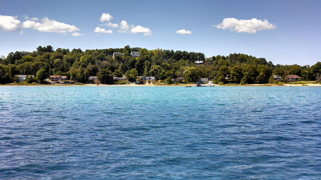 houses on the bay