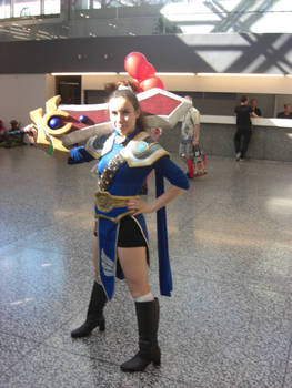 Montreal Comiccon 2017 Female Garen