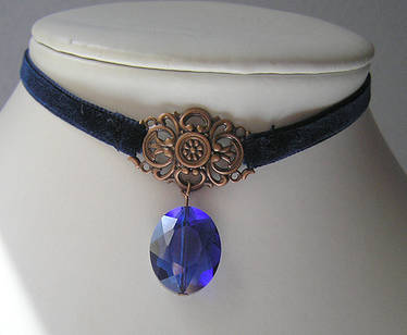 blue velvet chocker