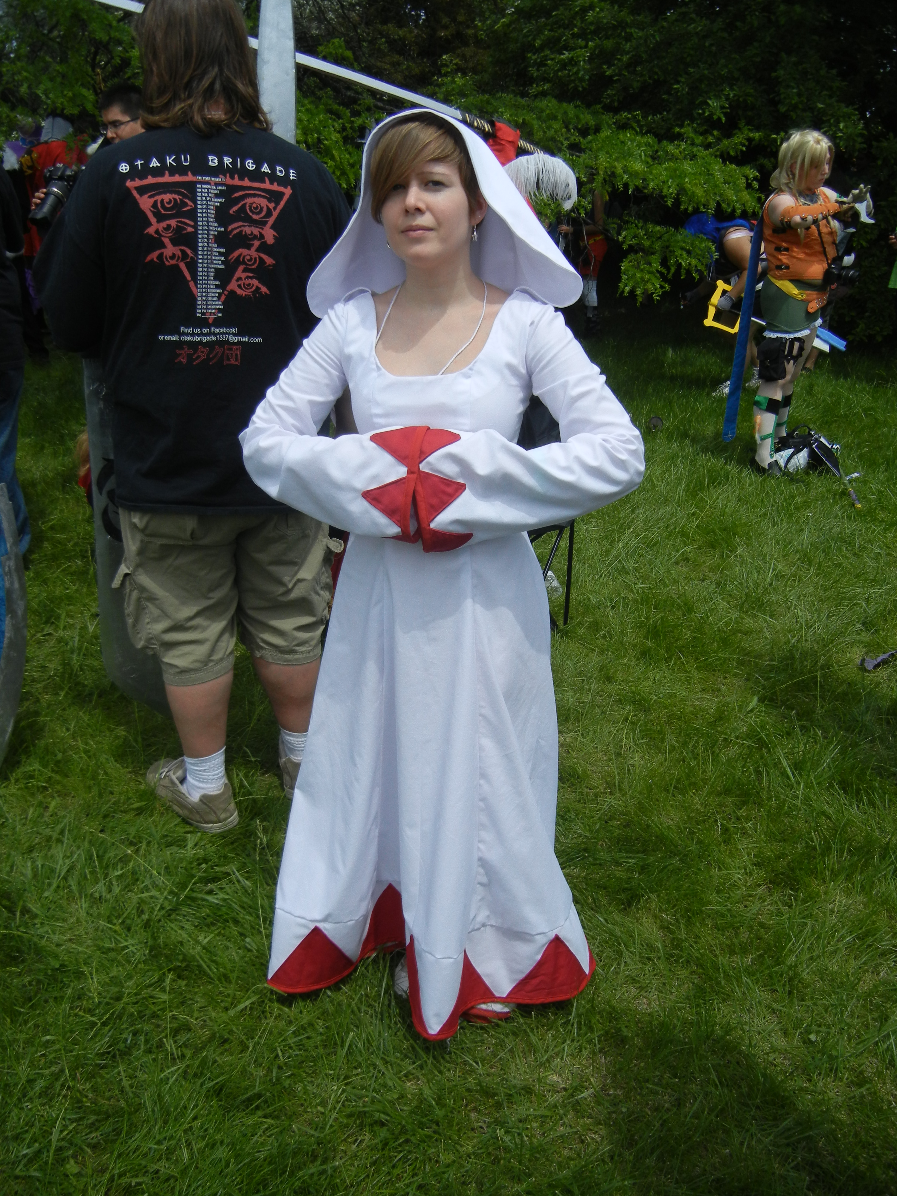 Anime North 2012 - White Mage Cosplay