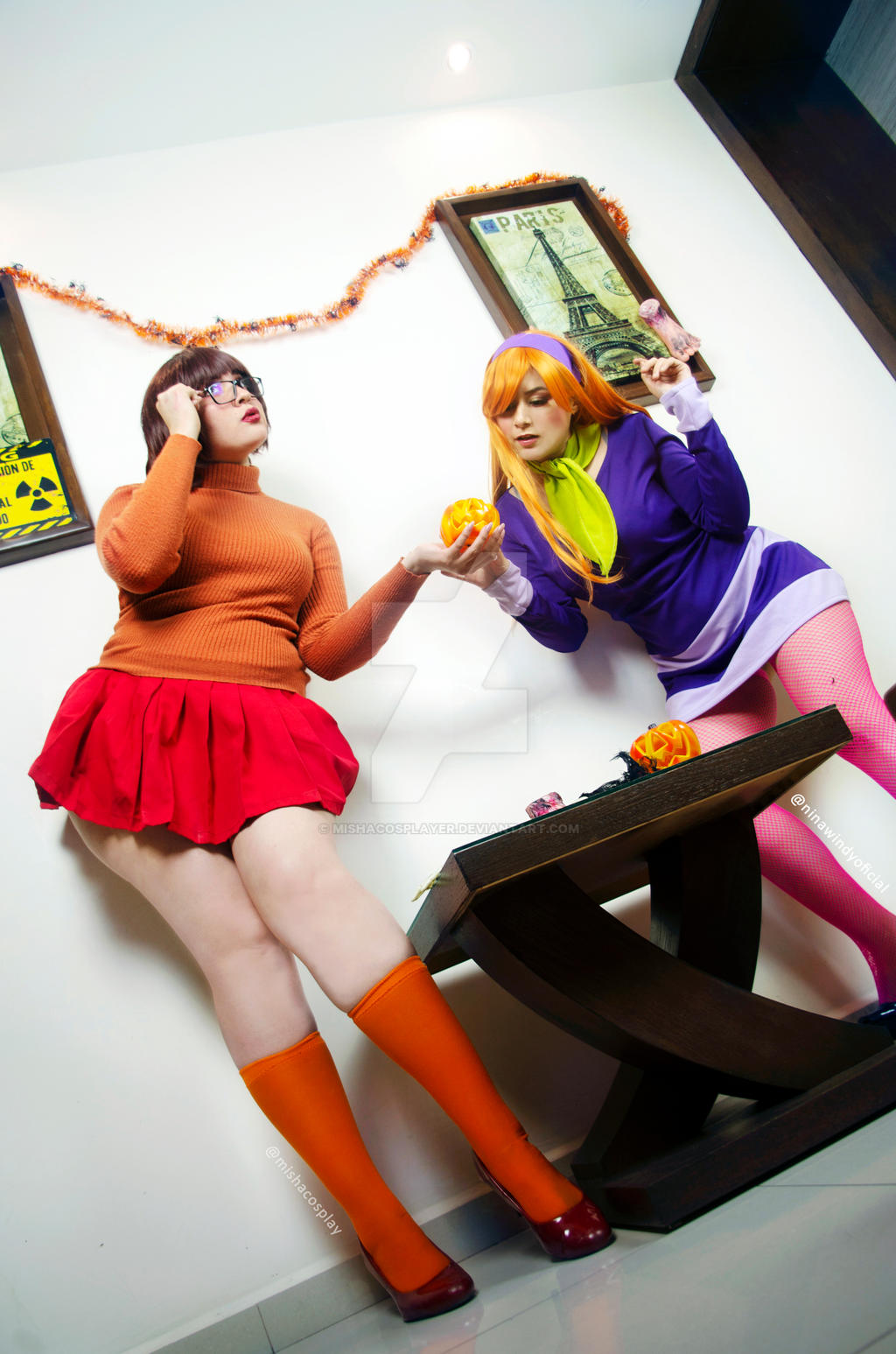The twins as Velma and Daphne for Halloween #velmaanddaphne #halloween