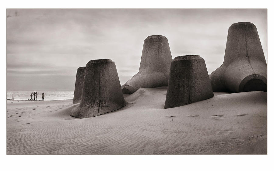 Beach Giants