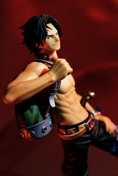 Portgas D. Ace Figure