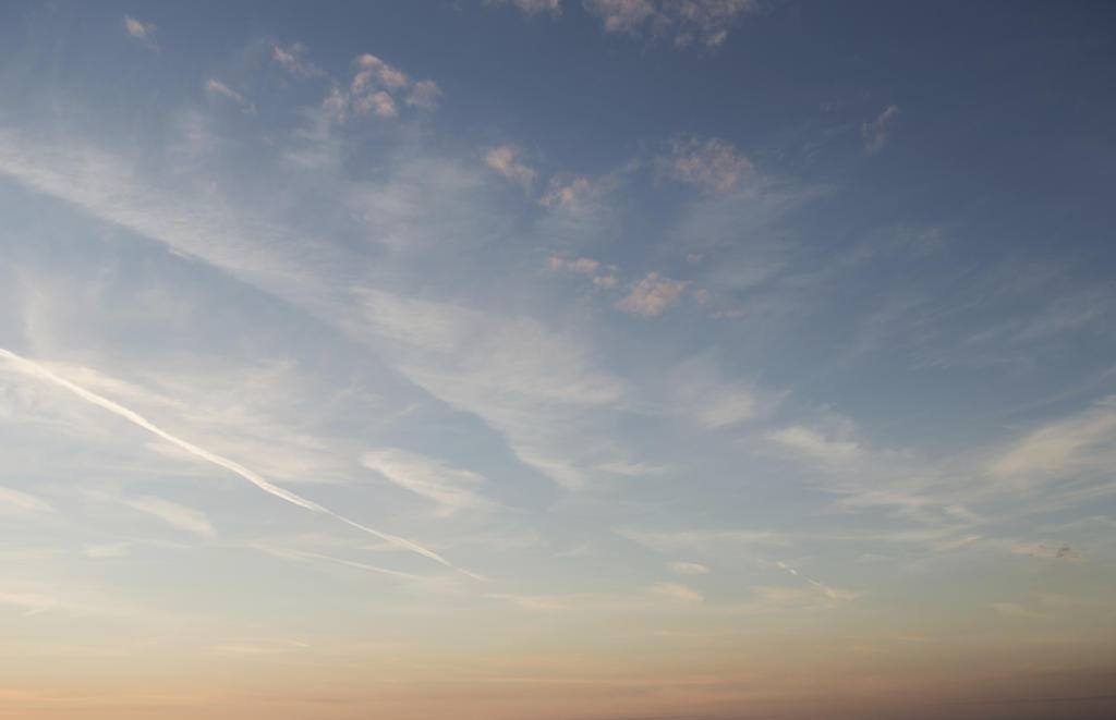 This is a sky texture, use it as you wish. Free! by BigGenio on DeviantArt