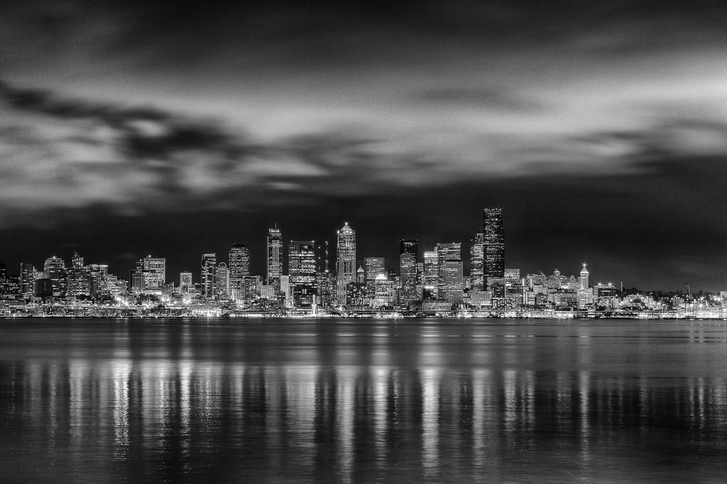 Seattle Skyline BW by FellowPhotographer