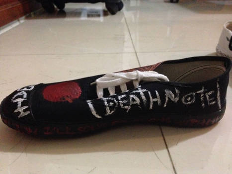 Death Note shoes- Light's shoe