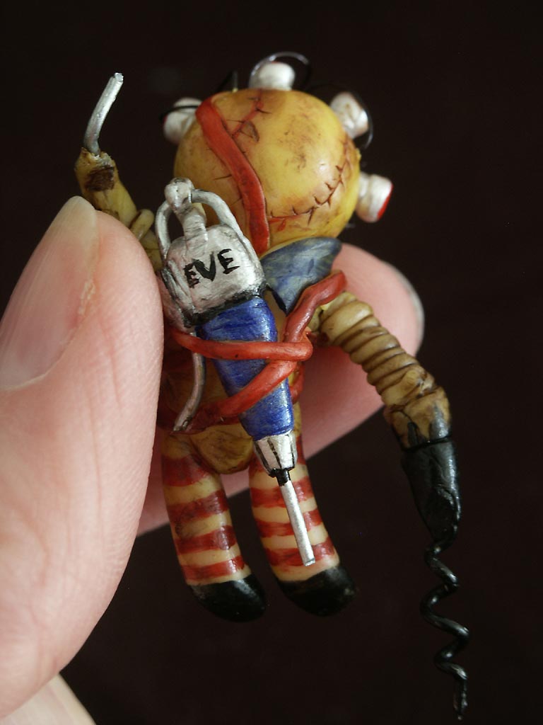 Little Sister Bioshock Sculpture Big Daddy Toy 2