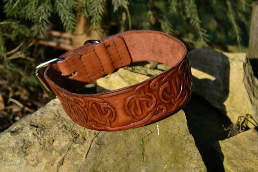 Celtic collar