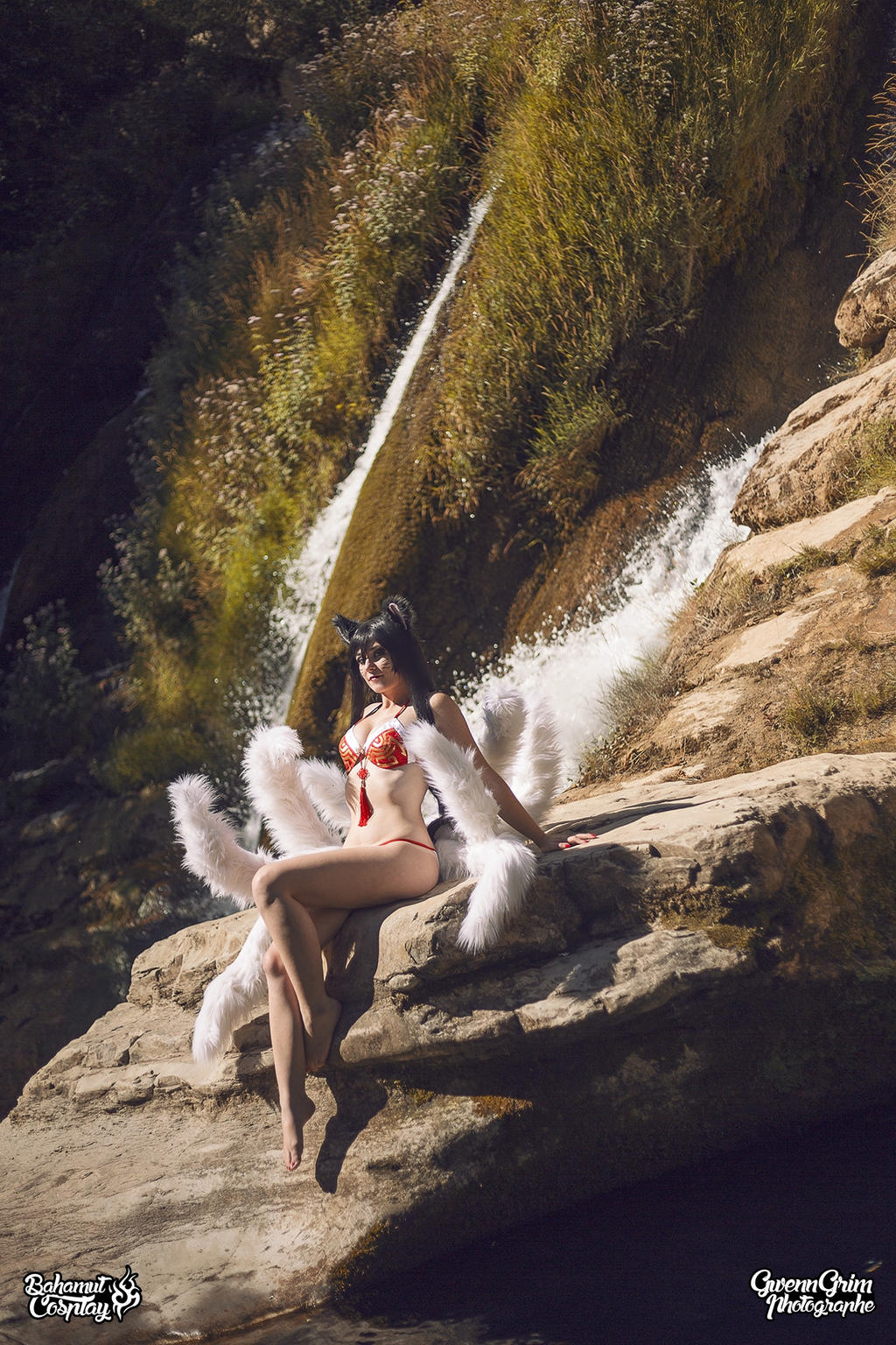 Ahri PoolParty cosplay