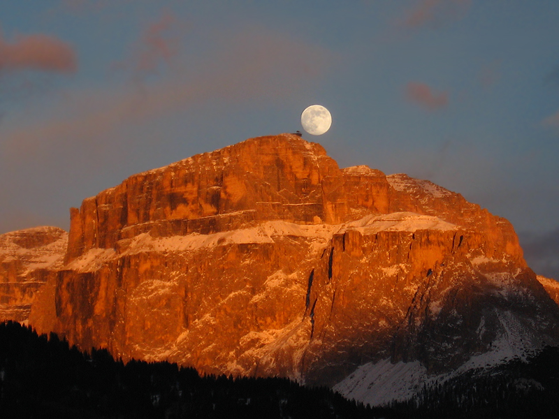 Sass Pordoi sunset and moon