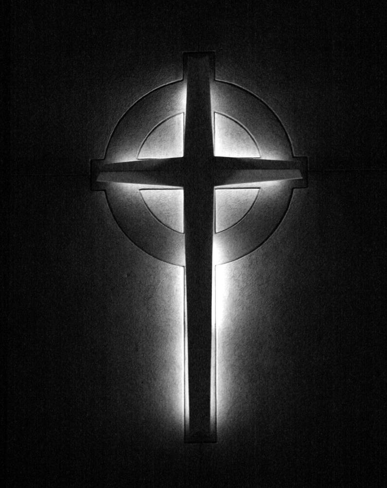 Аватарка крест. Красивый крест. Крест на черном фоне. Крест на темном фоне. Крест белый на черном.