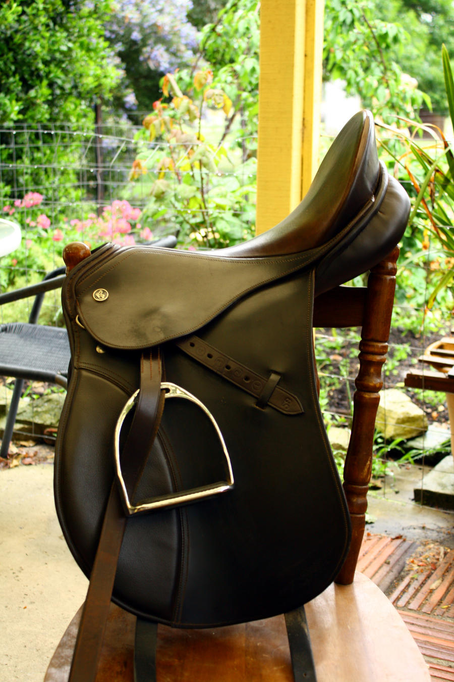 Saddle stock