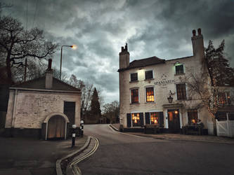 Spaniards Inn HDR