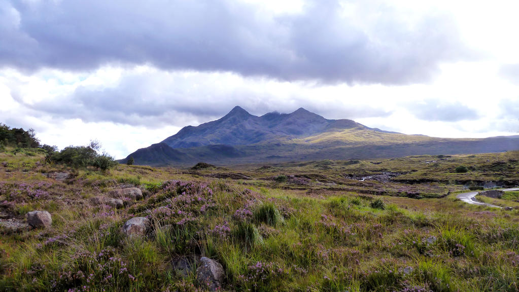 Scotland nature reserves. Остров Врангеля. Шотландия природа. Остров Skye. Горы 16:9.