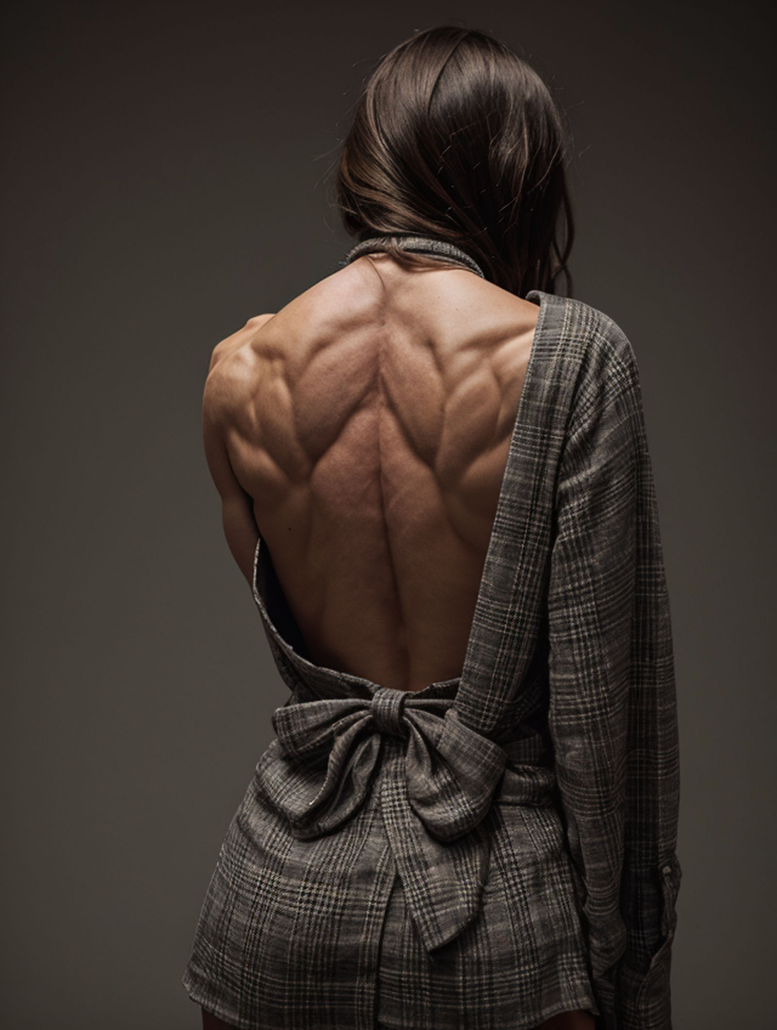 Dramatic back view by MuscleGirlTV on DeviantArt