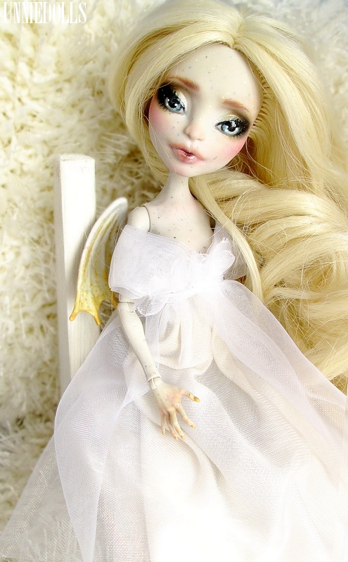 Golden Angel - OOAK Rochelle Goyle