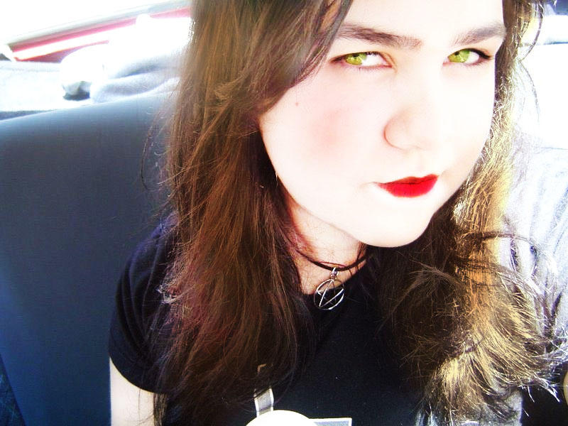 Green Eyez Rapper Green eyez by mis-destiny on DeviantArt