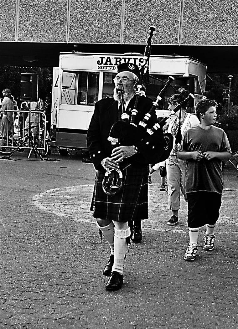 One Piper Piping By Awjay On DeviantArt