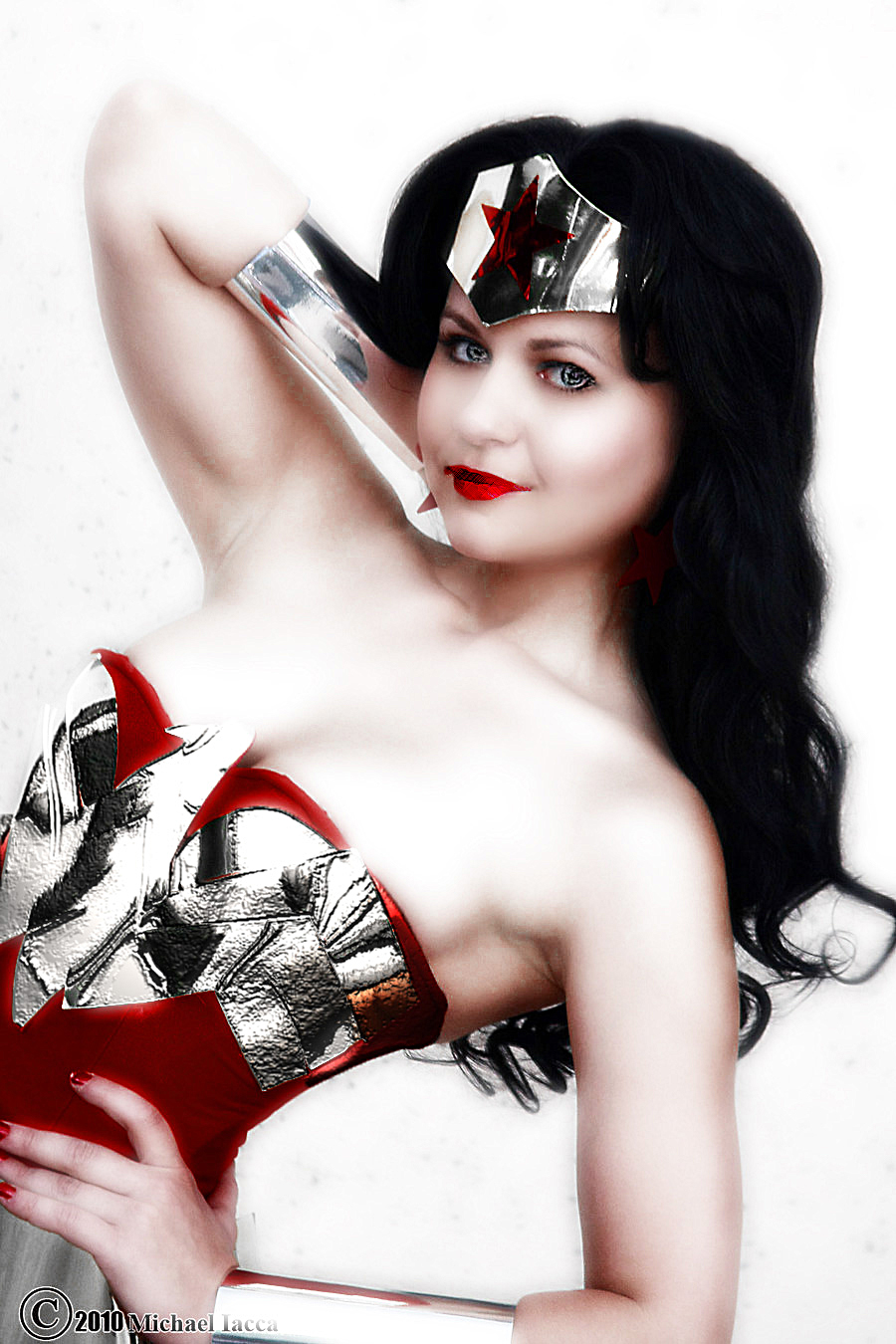 Shining Wonder Woman