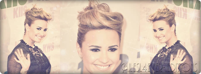 Portada para facebook de Demi Lovato