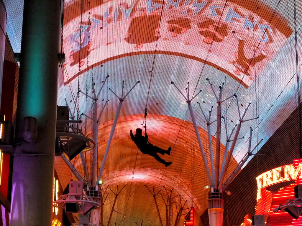 Fremont Street Zipline