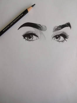 Lily Collins-eyes