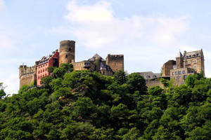 Schoenburg Castle