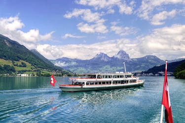 Cruising Lake Lucerne